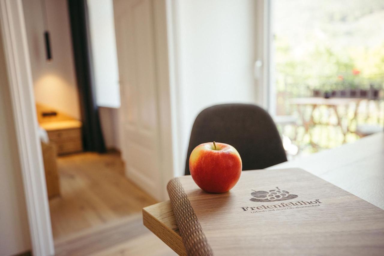Freienfeldhof Elstar Apartment Лагундо Екстериор снимка